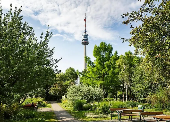 Danube Tower Viena